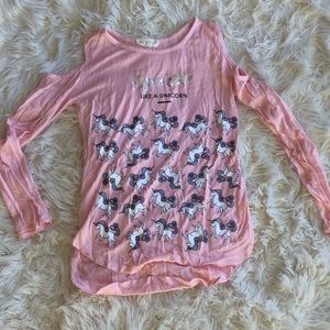 5/$25 unicorn cold shoulder l/s tee size 10